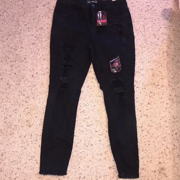 COPY - Nobo mid rise skinny black jeans distressed size 11 NWTs - Picture 8 of 11